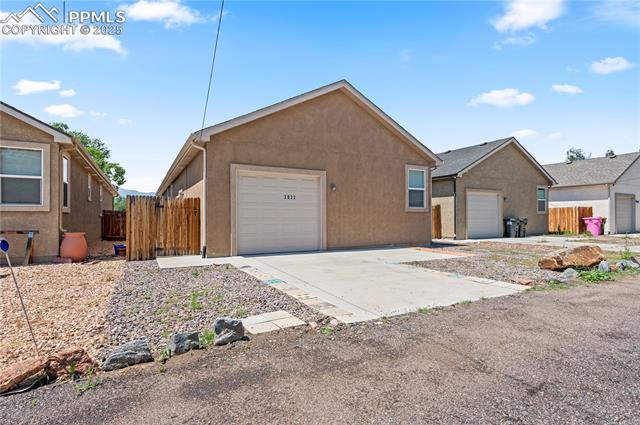 3033 Virginia Avenue