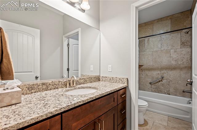 3033 Virginia Avenue