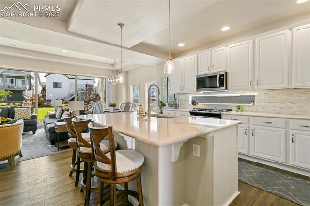 6347 Melvick Point