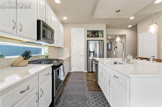6347 Melvick Point