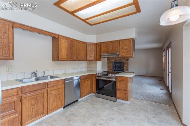 4930 Flying W Ranch Road