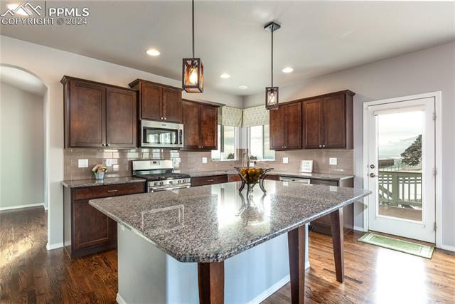 19613 Lindenmere Drive