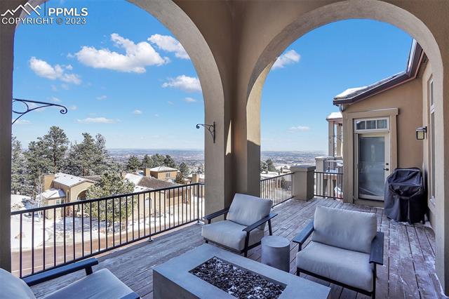 1028 Manor Gate Point