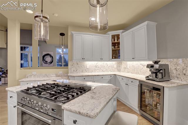1028 Manor Gate Point