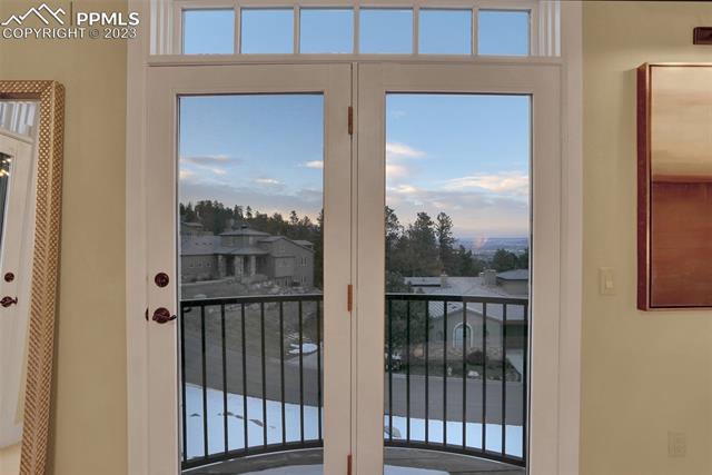 1028 Manor Gate Point