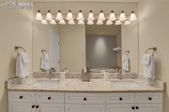 1028 Manor Gate Point