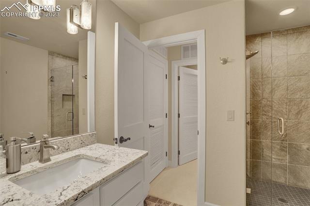 1028 Manor Gate Point