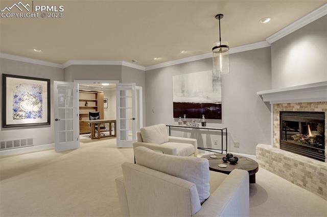 1028 Manor Gate Point