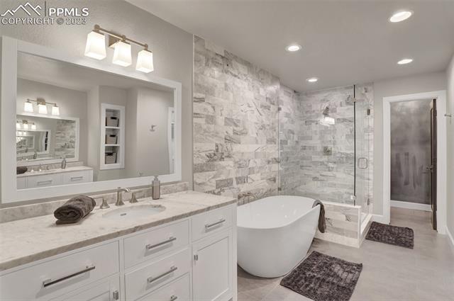 1028 Manor Gate Point