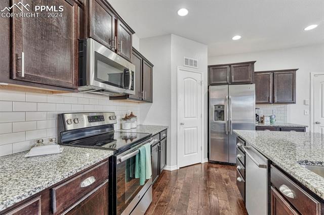 7578 Lost Pony Place