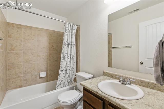 3748 Reindeer Circle