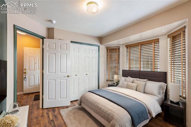 6280 Gossamer Street