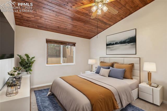 6280 Gossamer Street