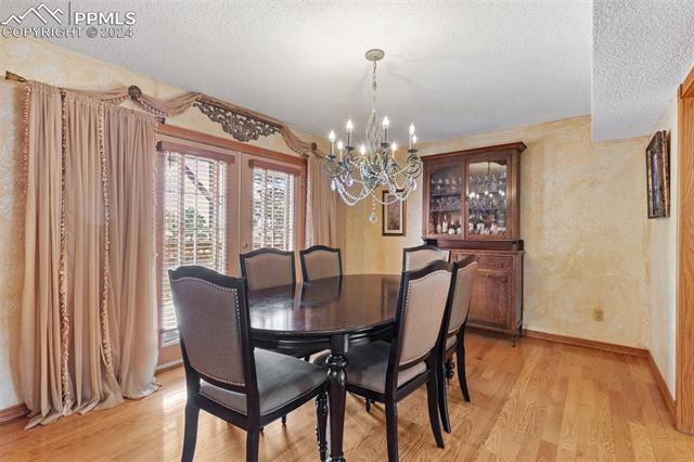 5165 Meadowgreen Drive