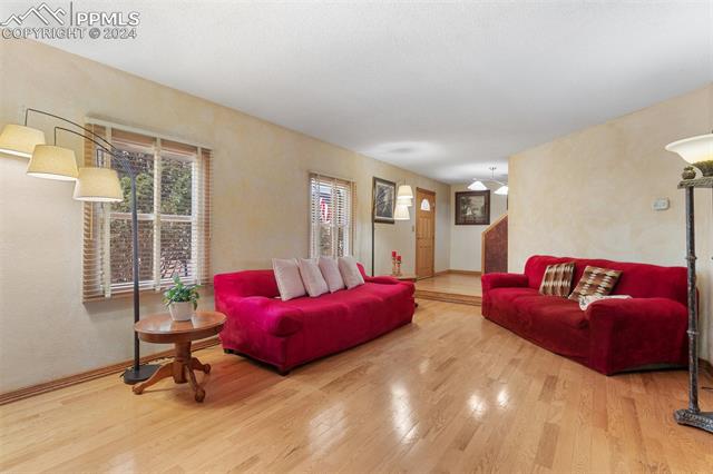 5165 Meadowgreen Drive