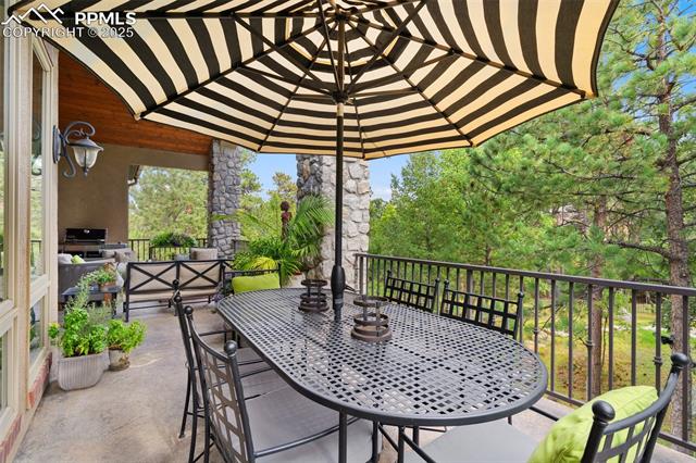 1705 Oakmoor Heights