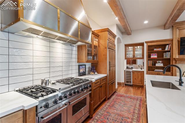 1705 Oakmoor Heights