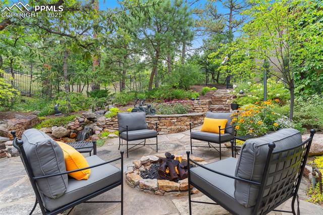 1705 Oakmoor Heights