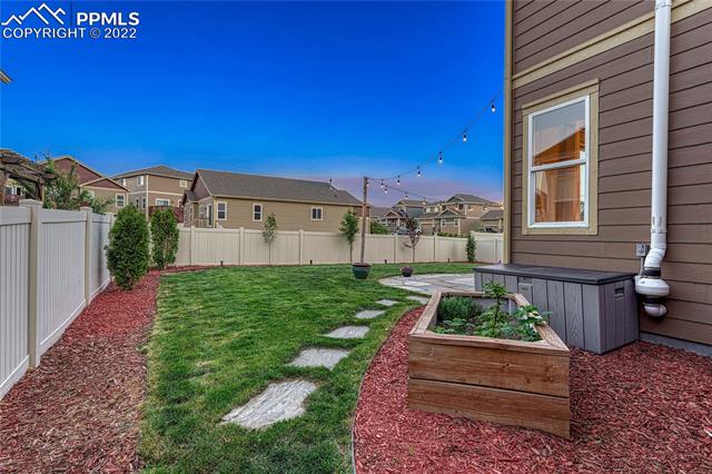 1066 Antrim Loop