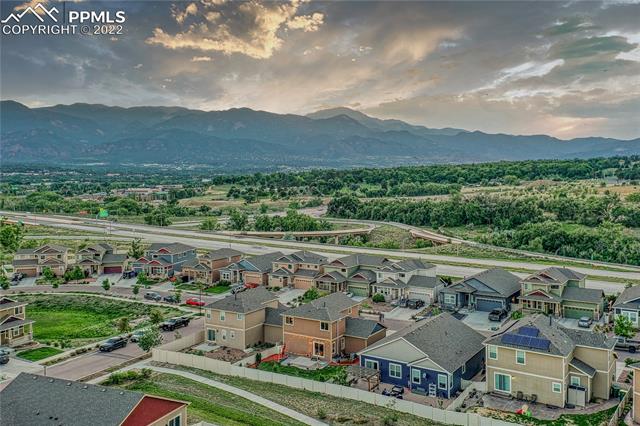 1066 Antrim Loop