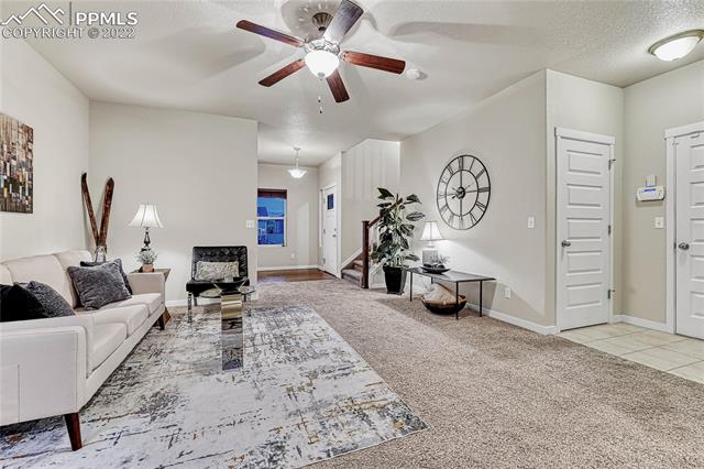 1066 Antrim Loop