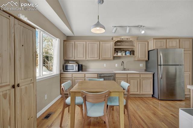 1230 Cragin Road