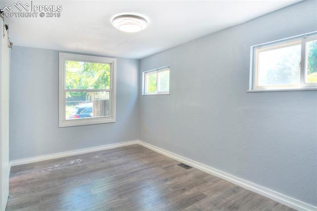 1119 E Platte Avenue