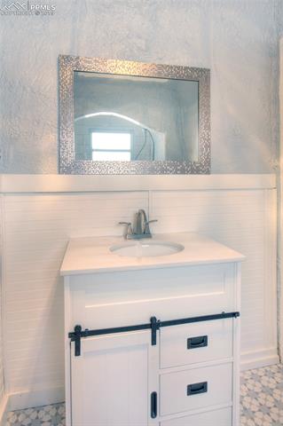 1119 E Platte Avenue