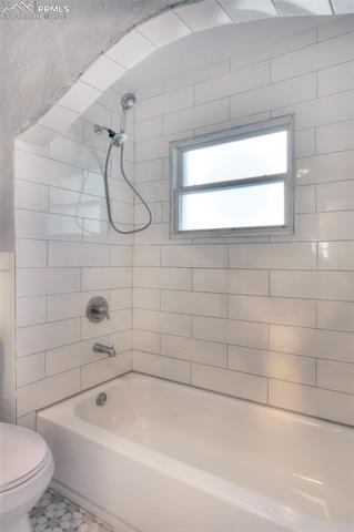 1119 E Platte Avenue