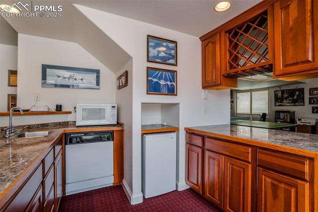 2883 Stonewall Heights