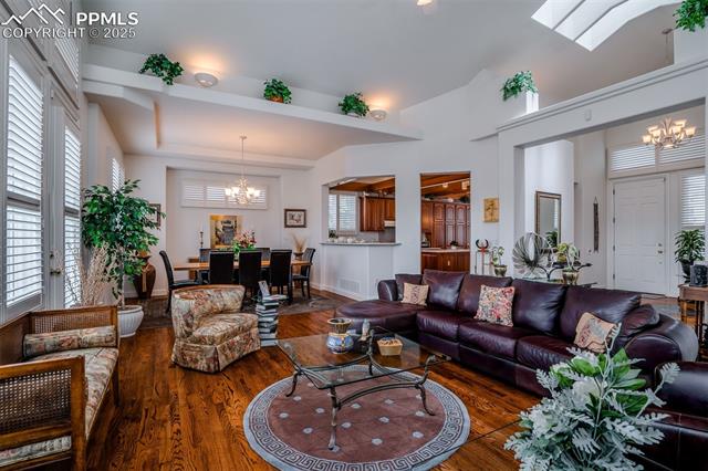 2883 Stonewall Heights