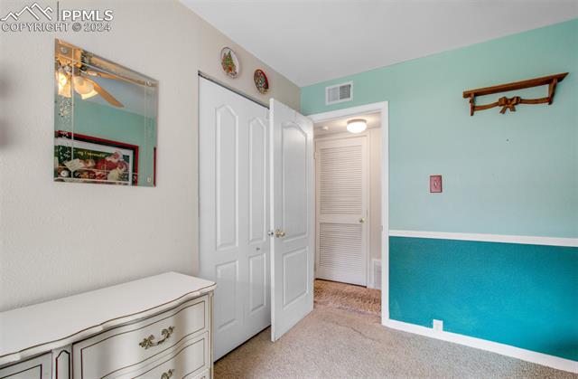 1047 Florence Avenue