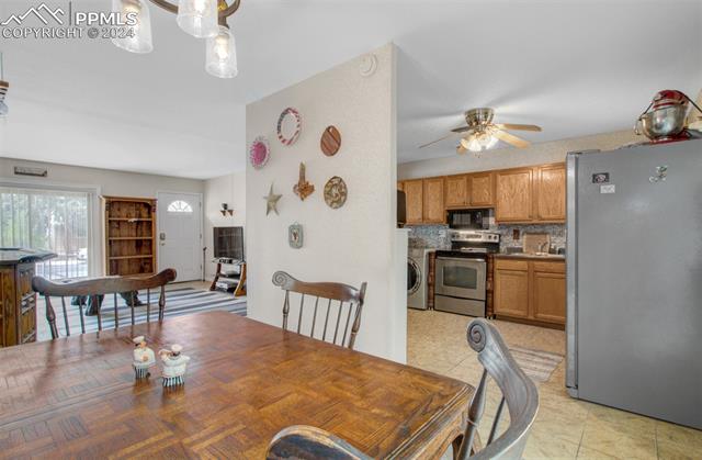 1047 Florence Avenue