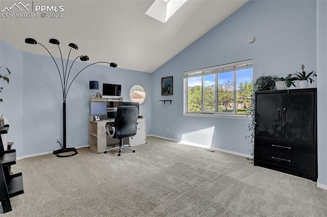 6641 Foxdale Circle