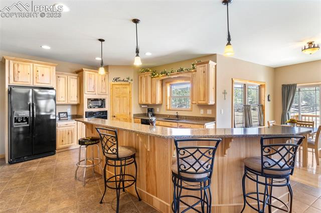226 Surrey Lane