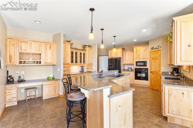 226 Surrey Lane