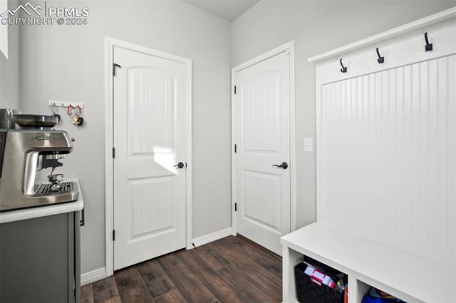 6999 Fauna Glen Drive