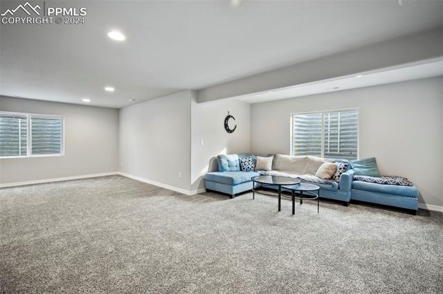 6999 Fauna Glen Drive