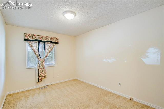 7240 Roaring Spring Terrace