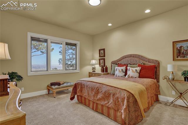 1125 High Lake View