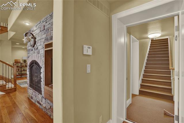 1125 High Lake View