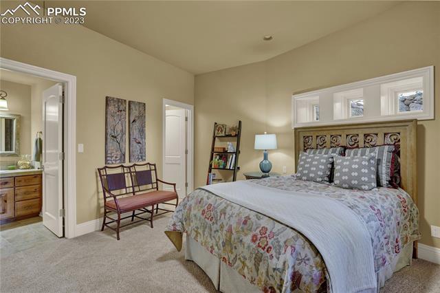 1125 High Lake View