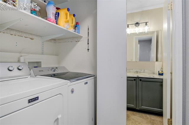 3944 Shining Star Drive