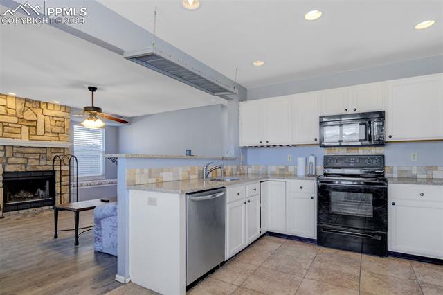 3944 Shining Star Drive