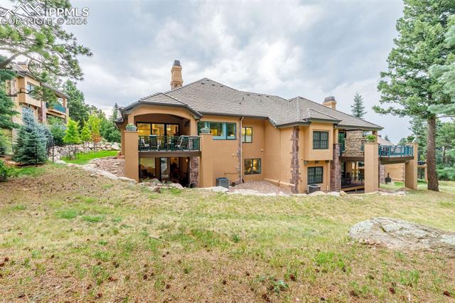 4420 Carriage House View