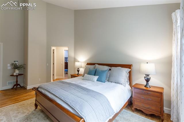 4420 Carriage House View