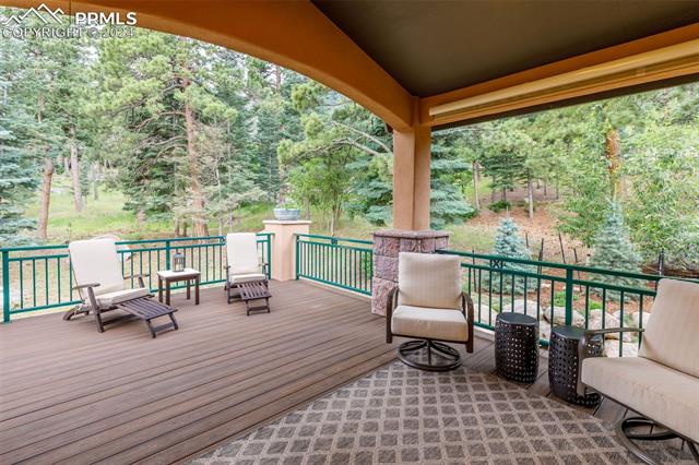 4420 Carriage House View