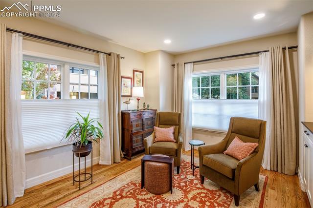 4420 Carriage House View