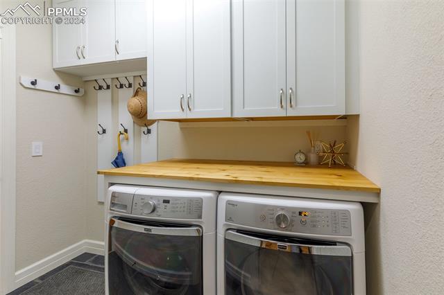 4420 Carriage House View