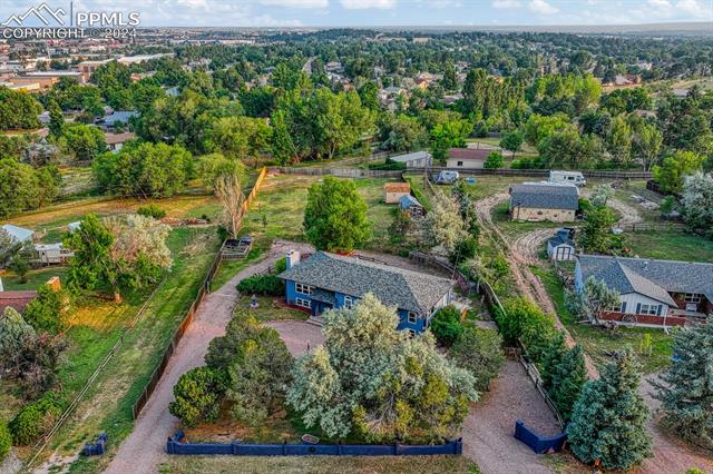 5527 Constitution Court